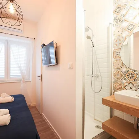 住宿加早餐酒店 Zaratino 3*