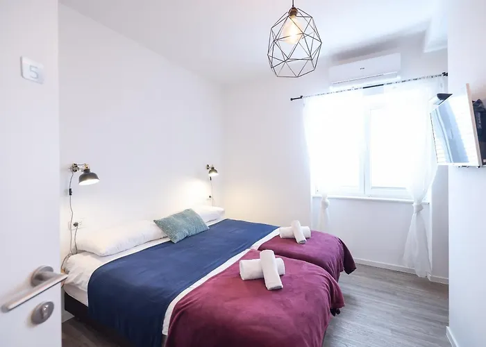 Zaratino Bed & Breakfast