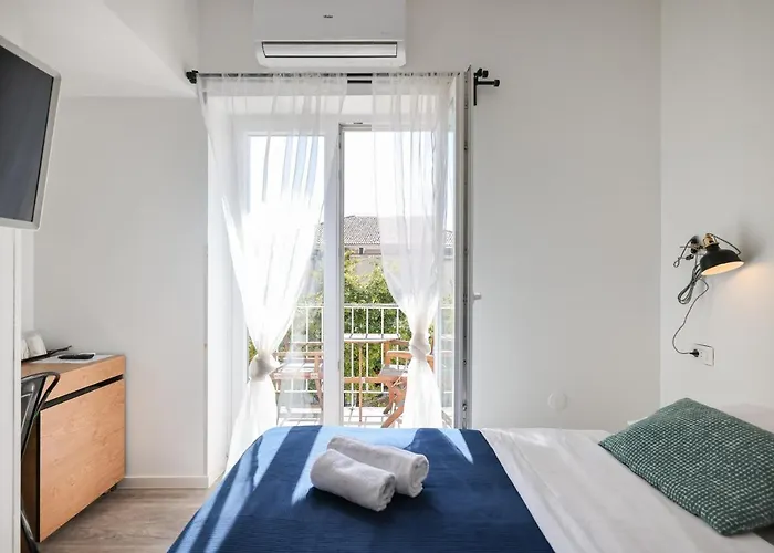 Zaratino Couette-café 3*